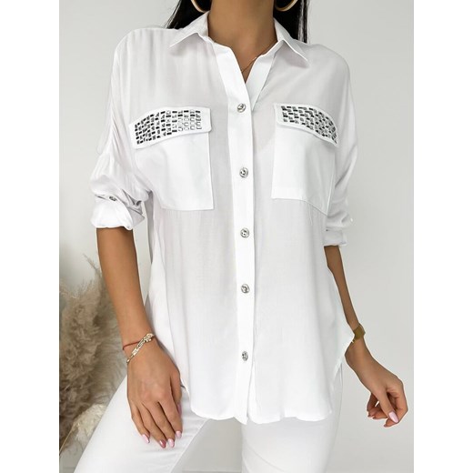 Biała Koszula z Ozdobnymi Kieszeniami ze sklepu ModnaKiecka.pl w kategorii Koszule damskie - zdjęcie 150958173