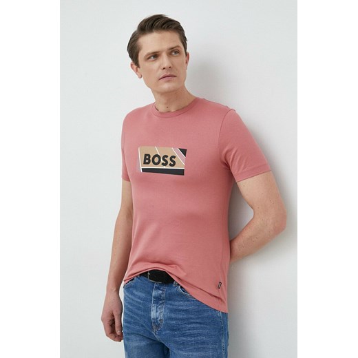 BOSS t-shirt bawełniany kolor różowy z nadrukiem ze sklepu ANSWEAR.com w kategorii T-shirty męskie - zdjęcie 151053834
