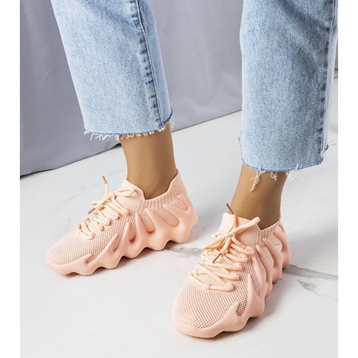 PA1 Różowe przewiewne sneakersy Muriel 39 ButyModne.pl