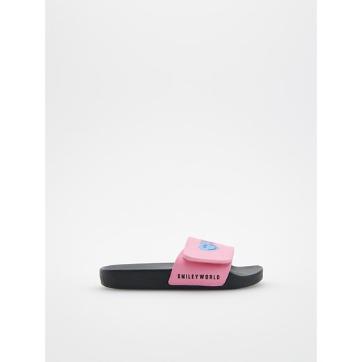 Klapki dziecięce Reserved bez zapięcia 