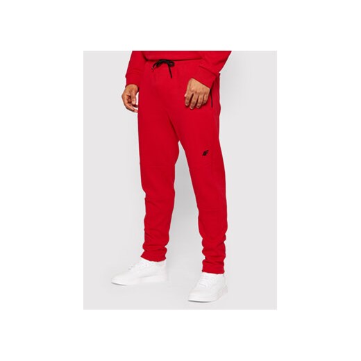 4F Spodnie dresowe H4Z21-SPMD014 Czerwony Regular Fit S MODIVO