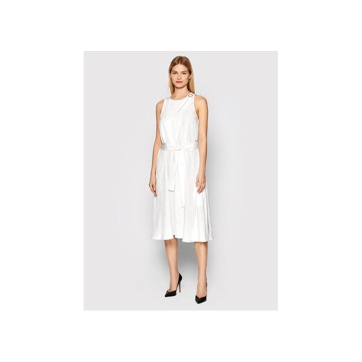Armani Exchange Sukienka letnia 3LYA39 YNWMZ 1100 Biały Relaxed Fit ze sklepu MODIVO w kategorii Sukienki - zdjęcie 152580290