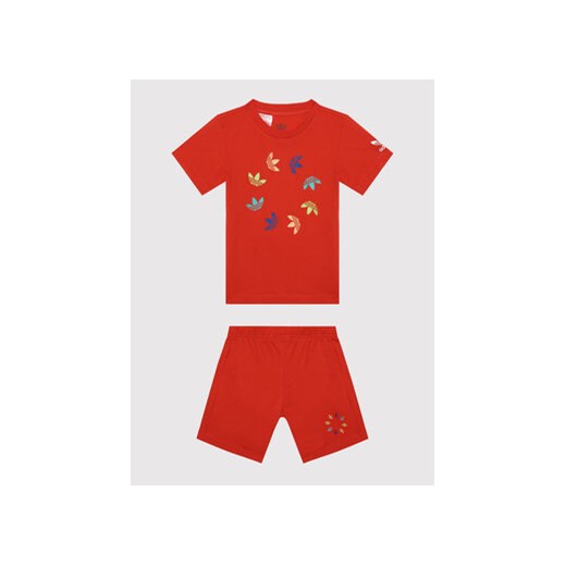adidas Komplet t-shirt i szorty sportowe adicolor HE6853 Czerwony Regular Fit 6_9M promocyjna cena MODIVO