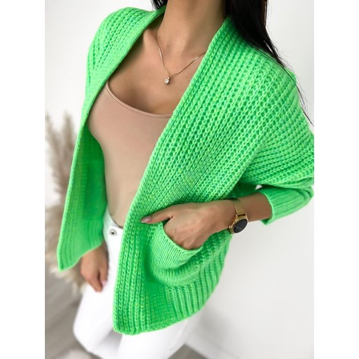 Jasnozielony Sweterek Nietoperz Modnakiecka.pl Uniwersalny ModnaKiecka.pl