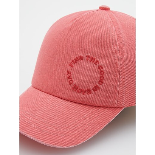 Czapka dziecięca Reserved z haftem 