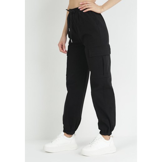 Czarne Spodnie z Kieszeniami Cargo High Waist z Gumką w Pasie Janesa ze sklepu Born2be Odzież w kategorii Spodnie damskie - zdjęcie 153138211