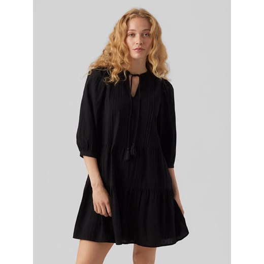 Sukienka "Pretty" w kolorze czarnym Vero Moda XL promocyjna cena Limango Polska