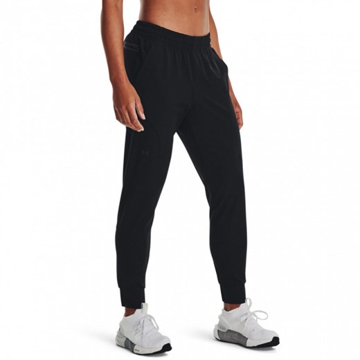 Damskie spodnie treningowe Under Armour UA Unstoppable Jogger - czarne ze sklepu Sportstylestory.com w kategorii Spodnie damskie - zdjęcie 153256221