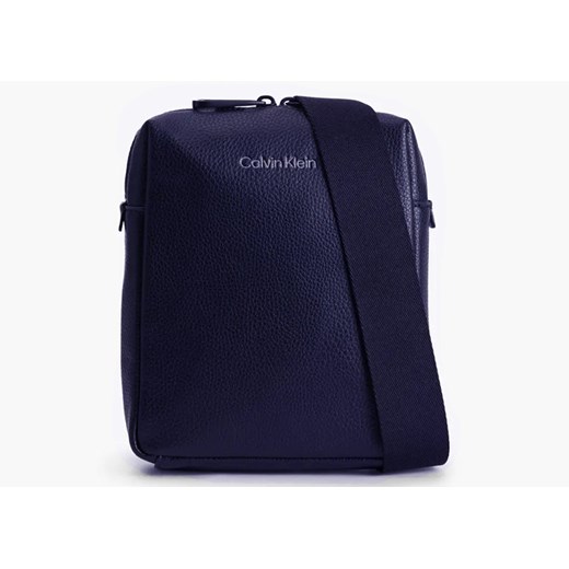 Listonoszka Calvin Klein ze sklepu Darbut w kategorii Saszetki - zdjęcie 153291852