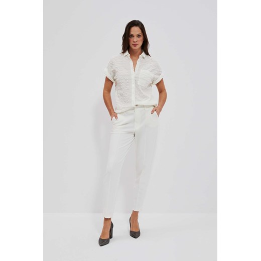 Koszula z kieszonką biała ze sklepu Moodo.pl w kategorii Koszule damskie - zdjęcie 153348154