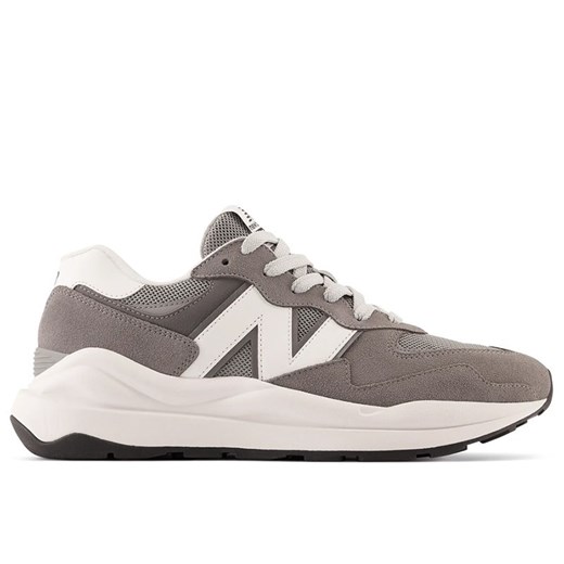 Buty New Balance M5740VPB - szare ze sklepu streetstyle24.pl w kategorii Buty sportowe męskie - zdjęcie 153708194