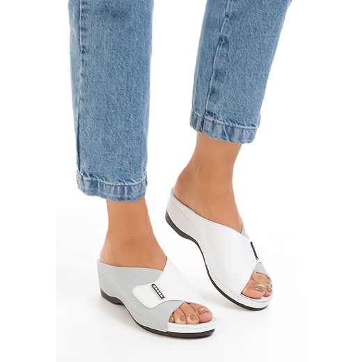 Białe klapki na koturnie Nudia Zapatos 39 okazja Zapatos