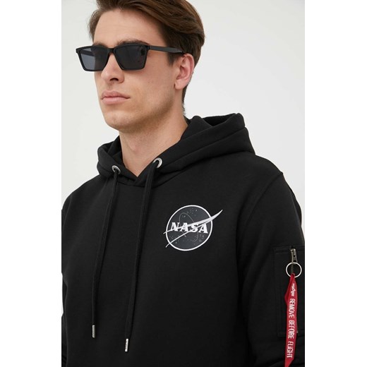 Alpha Industries bluza Dark Side Hoody męska kolor czarny z kapturem z nadrukiem 108337.285 ze sklepu ANSWEAR.com w kategorii Bluzy męskie - zdjęcie 154376723
