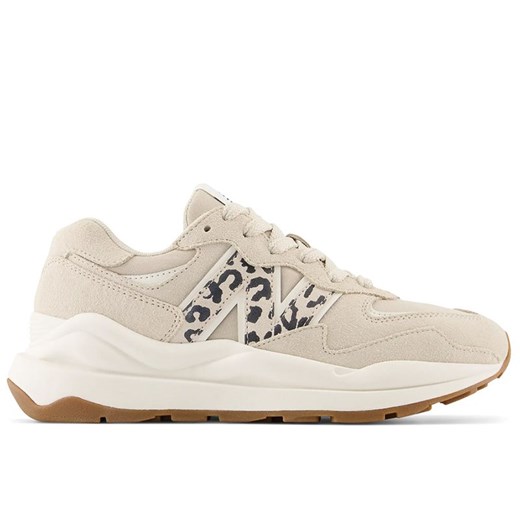 Buty New Balance W5740APB - beżowe ze sklepu streetstyle24.pl w kategorii Buty sportowe damskie - zdjęcie 154379380