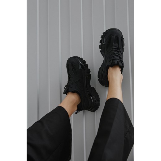 Czarne sneakersy damskie na grubej podeszwie ES 8 ER00112586 Es 8 39 Estro