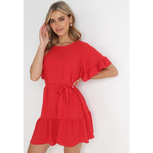 Czerwona Sukienka Rozkloszowana z Wiązanym Paskiem Kastan ze sklepu Born2be Odzież w kategorii Sukienki - zdjęcie 154531681