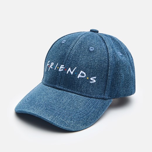 Cropp - Jeansowa czapka z daszkiem Friends - Granatowy Cropp ONE SIZE promocja Cropp