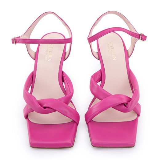 Damskie sandały skórzane z miękkimi paskami różowe ze sklepu WITTCHEN w kategorii Sandały damskie - zdjęcie 155835112
