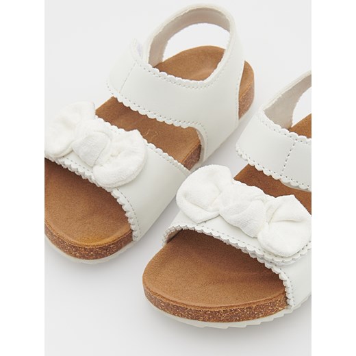 Sandały dziecięce Reserved 