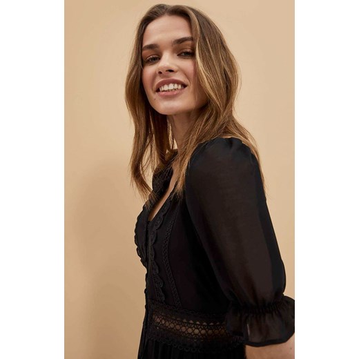 Sukienka boho z koronką w kolorze czarnym 4054, Kolor czarny, Rozmiar XS, Moodo L Primodo