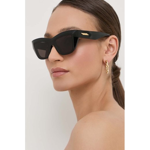 Bottega Veneta okulary przeciwsłoneczne damskie kolor czarny ze sklepu ANSWEAR.com w kategorii Okulary przeciwsłoneczne damskie - zdjęcie 155955262