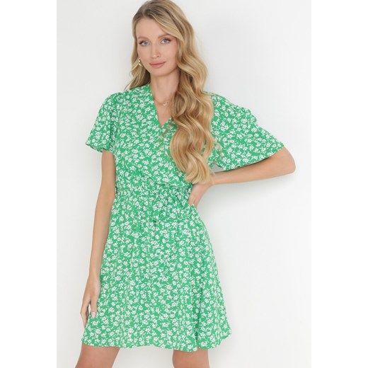 Zielona Sukienka z Gumką w Talii i Kopertowym Dekoltem Kolone ze sklepu Born2be Odzież w kategorii Sukienki - zdjęcie 156023001