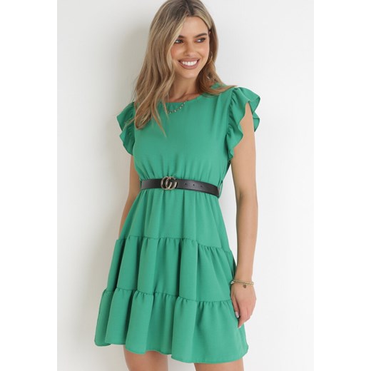 Zielona Sukienka z Gumką i Paskiem w Talii Ozdobiona Falbankami Deliga ze sklepu Born2be Odzież w kategorii Sukienki - zdjęcie 156131920