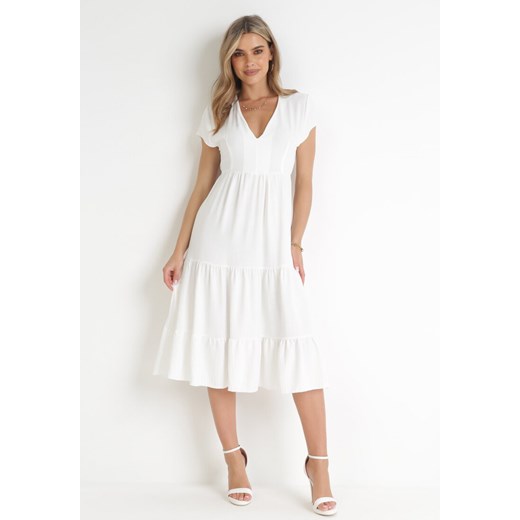 Biała Sukienka Midi Rozkloszowana z Falbanką Sanissa ze sklepu Born2be Odzież w kategorii Sukienki - zdjęcie 156131960