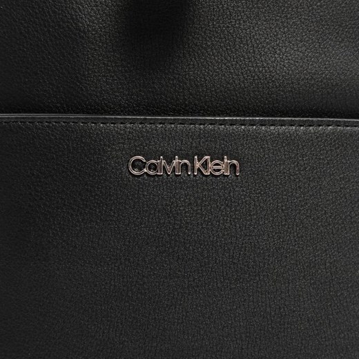 CALVIN KLEIN TOREBKA CK MUST BUCKET BAG Calvin Klein ONE SIZE wyprzedaż Symbiosis