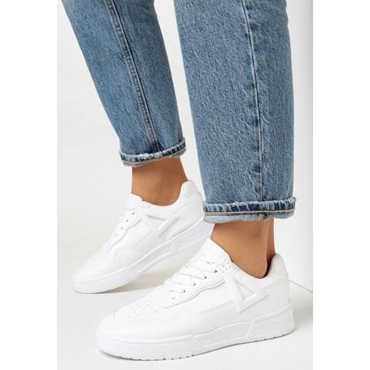 Buty sportowe damskie Born2be sneakersy na wiosnę białe sznurowane płaskie