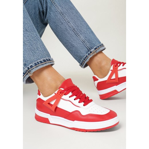 Buty sportowe damskie Born2be sneakersy sznurowane na płaskiej podeszwie
