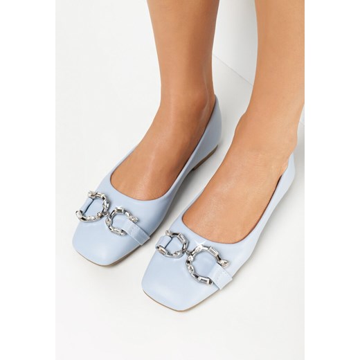 Niebieskie Balerinki z Kwadratowym Noskiem i Metalową Ozdobą Vosho ze sklepu born2be.pl w kategorii Balerinki - zdjęcie 156761251