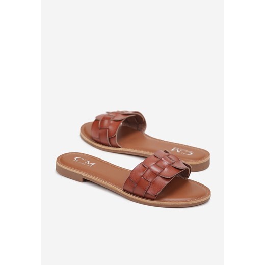 Brązowe Płaskie Klapki z Plecionym Paskiem i Otwartym Noskiem Fayra 39 born2be.pl okazyjna cena
