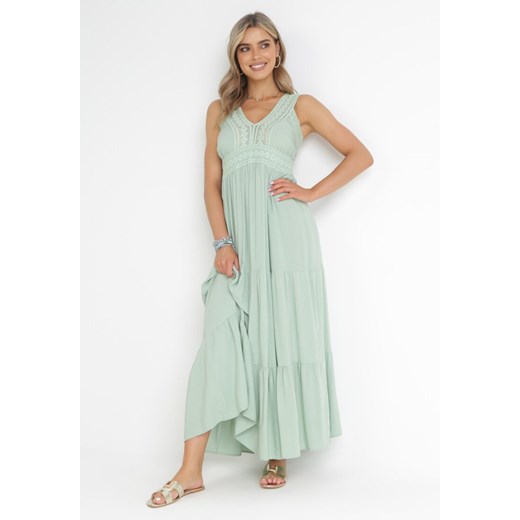 Zielona Sukienka Maxi z Ażurowymi Taśmami Bez Rękawów Jaemma ze sklepu Born2be Odzież w kategorii Sukienki - zdjęcie 156821524