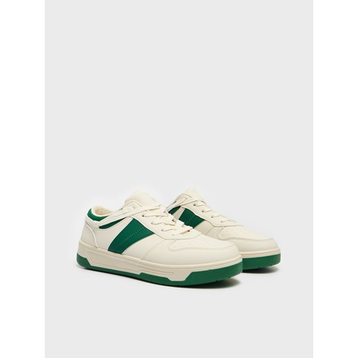 Sneakersy z imitacji skóry z kontrastowymi wstawkami - Biały House 44 House