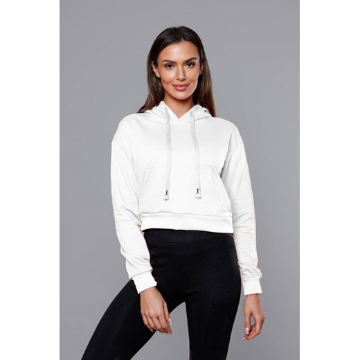 Krótka bluza dresowa z kapturem biała (8B939-1) ze sklepu goodlookin.pl w kategorii Bluzy damskie - zdjęcie 157025620