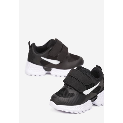 Czarne Buty Sportowe z Dwoma Rzepami i Grubą Podeszwą z Bieżnikiem Kalptera 25 promocyjna cena born2be.pl
