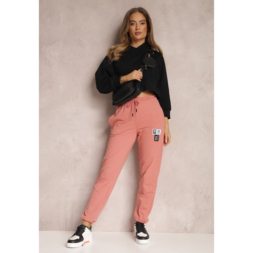 Ciemnoróżowe Spodnie Dresowe Caeista ze sklepu Renee odzież w kategorii Spodnie damskie - zdjęcie 157075001