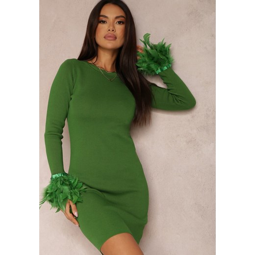 Sukienka Renee zielona dopasowana z długimi rękawami 