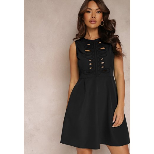 Czarna Sukienka Mini Bez Rękawów z Wycięciami i Haftem Lilka ze sklepu Renee odzież w kategorii Sukienki - zdjęcie 157107813