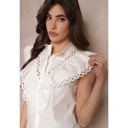 Biała Koszula bez Rękawów z Falbankami i Ażurowymi Falbanami Darian ze sklepu Renee odzież w kategorii Bluzki damskie - zdjęcie 157112901
