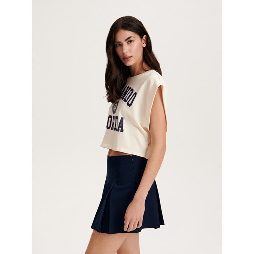 Bluzka damska Reserved wiosenna z okrągłym dekoltem w stylu młodzieżowym z krótkim rękawem 