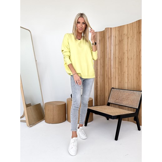 Sweter Pull V Yellow  Clothstore