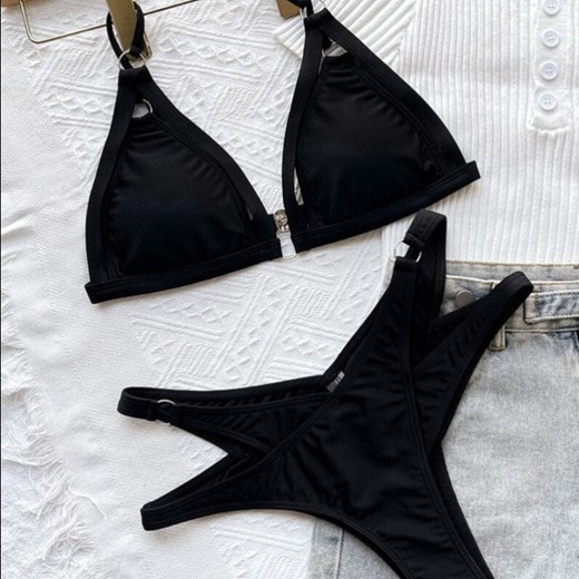Czarny dwuczęściowy strój kąpielowy bikini z paskami - Czarny / S ze sklepu Valetta.pl w kategorii Stroje kąpielowe - zdjęcie 157481012
