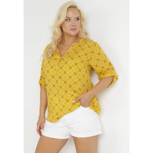 Żółta Bluzka z Wiskozy i Trójkątnym Dekoltem Larinthe 2XL wyprzedaż Born2be Odzież