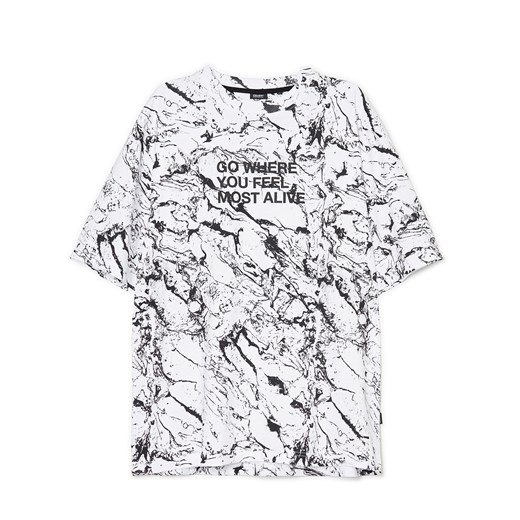 Cropp - T-shirt z nadrukiem all over - biały ze sklepu Cropp w kategorii T-shirty męskie - zdjęcie 157490570