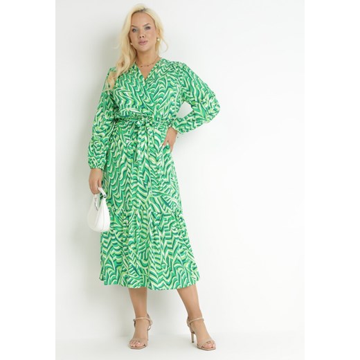 Zielona Kopertowa Sukienka Maxi z Wiązanym Paskiem Aprlia ze sklepu Born2be Odzież w kategorii Sukienki - zdjęcie 157498974