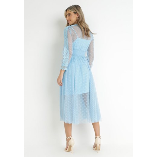 Niebieska Tiulowa Sukienka Maxi z Koronkowymi Tasiemkami i Długimi Rękawami M Born2be Odzież okazyjna cena