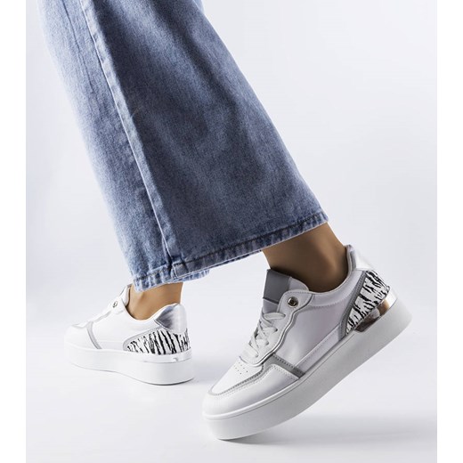 Białe sneakersy na platformie Tooele ze sklepu gemre w kategorii Buty sportowe damskie - zdjęcie 157572773