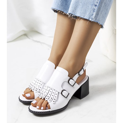 Białe skórzane sandały z cholewką Zand ze sklepu gemre w kategorii Sandały damskie - zdjęcie 157574922